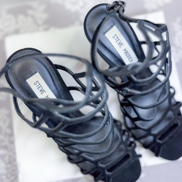 Steve Madden Sexy Slithur Black Nubuck Caged Heel - Picture 9 of 12